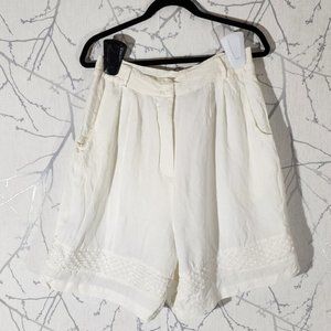 Style De Paris White Pleated Front High Rise Baggy Bermuda Shorts | Women's L